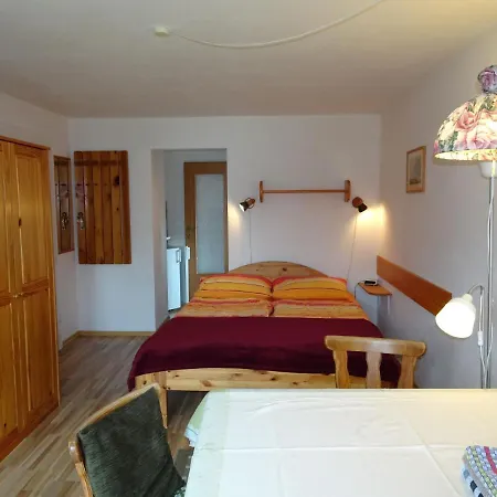 Gaestehaus Strobl Am * Gstadt am Chiemsee