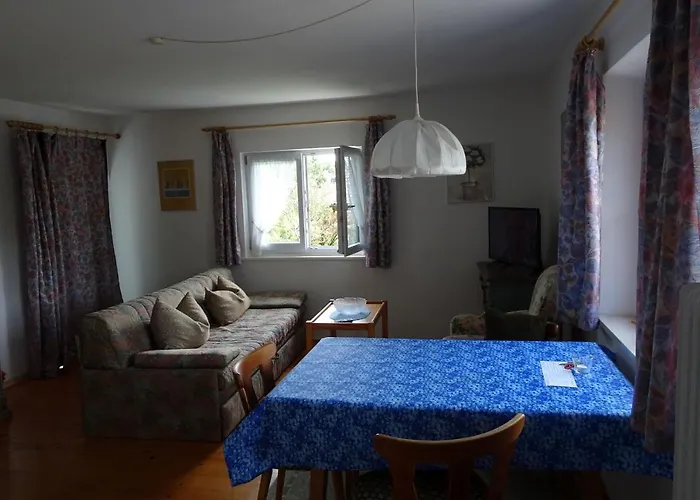 Gaestehaus Strobl Am *